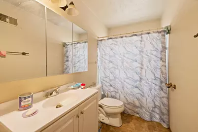 5663 N 64th St, Milwaukee, WI 53218 - Photo 13
