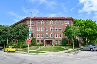 2230 E Bradford Ave, Milwaukee, WI 53211 - Photo 37