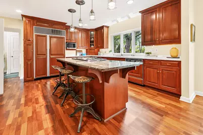 7307 N Bridge Ln, Fox Point, WI 53217 - Photo 25