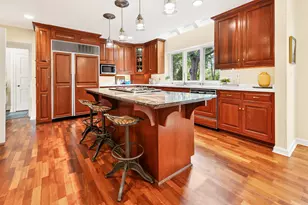 7307 N Bridge Ln, Fox Point, WI 53217 - Photo 25