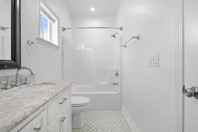 403  Walworth St, Lake Geneva, WI 53147 - Photo 25