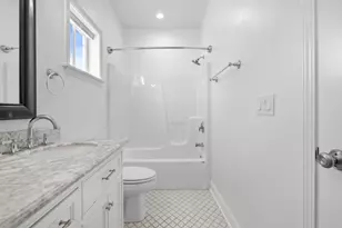 403 Walworth St, Lake Geneva, WI 53147 - Photo 25