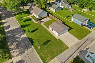 403 Walworth St, Lake Geneva, WI 53147 - Photo 53
