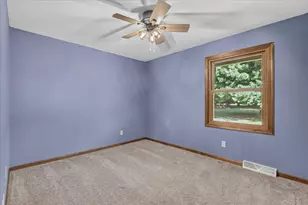 3817 S Carvers Rock Rd, Bradford, WI 53505 - Photo 23