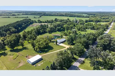 3817 S Carvers Rock Rd, Bradford, WI 53505 - Photo 59