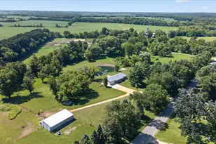 3817 S Carvers Rock Rd, Bradford, WI 53505 - Photo 59
