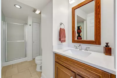 610 N 119th St, Wauwatosa, WI 53226 - Photo 5