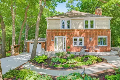 610 N 119th St, Wauwatosa, WI 53226 - Photo 1
