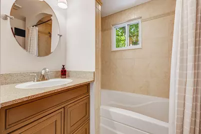 610 N 119th St, Wauwatosa, WI 53226 - Photo 21