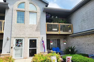 9374 W Loomis Rd, Franklin, WI 53132 - Photo 1