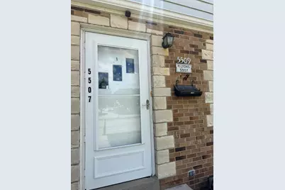 5507 W Oklahoma Ave #5509, Milwaukee, WI 53219 - Photo 3