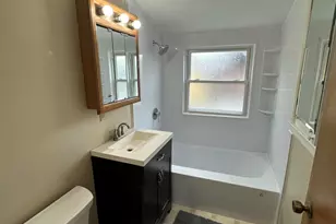 5507 W Oklahoma Ave, Milwaukee, WI 53219 - Photo 11