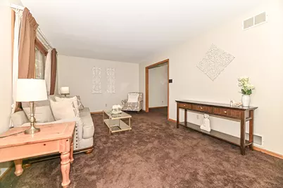 9140  Morgan Ct, Racine, WI 53126 - Photo 9