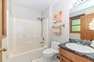 9140 Morgan Ct, Racine, WI 53126 - Photo 33