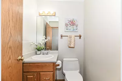 9140  Morgan Ct, Racine, WI 53126 - Photo 29