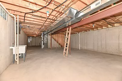 9140  Morgan Ct, Racine, WI 53126 - Photo 41