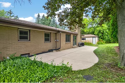 8930 S 21st St, Oak Creek, WI 53154 - Photo 39