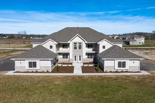 1616 Grey Fox Trail, Mukwonago, WI 53149 - Photo 3