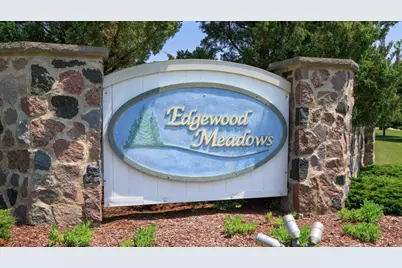 1616  Grey Fox Trl #E, Mukwonago, WI 53149 - Photo 19
