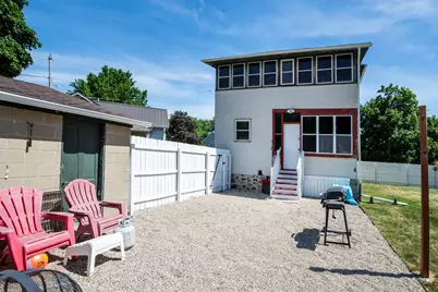 211 N 2nd St, Palmyra, WI 53156 - Photo 5