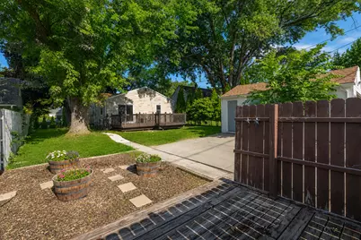2828 N 89th St, Milwaukee, WI 53222 - Photo 7