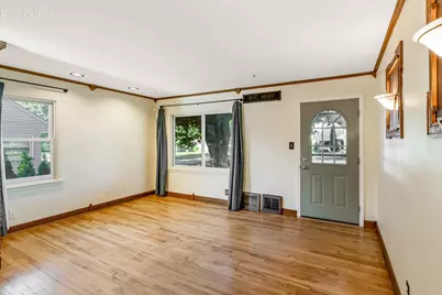 2828 N 89th St, Milwaukee, WI 53222 - Photo 9