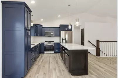 1530  Waldenberger Rd, Holmen, WI 54636 - Photo 7