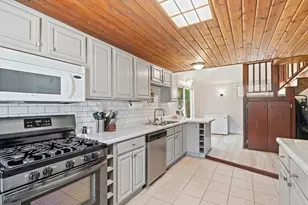 3426 Morris St, Racine, WI 53126 - Photo 3
