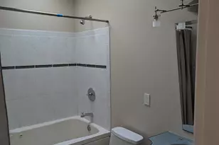 2686 N Humboldt Blvd, Milwaukee, WI 53212 - Photo 25