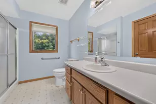 3805 Glencoe Dr, Racine, WI 53403 - Photo 13