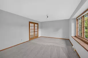 3805 Glencoe Dr, Racine, WI 53403 - Photo 11