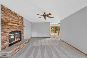 3805 Glencoe Dr, Racine, WI 53403 - Photo 3