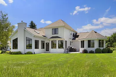 1570  Fairway Ct #16-19, Geneva, WI 53147 - Photo 3
