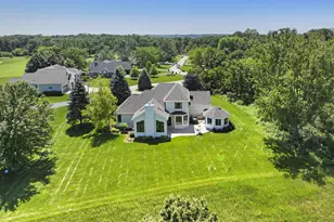 1570 Fairway Ct, Geneva, WI 53147 - Photo 45