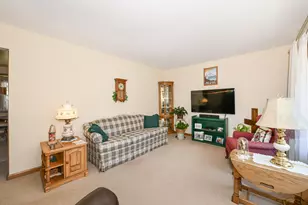 5647 S Lorene Ave, Milwaukee, WI 53221 - Photo 11
