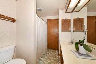 5647 S Lorene Ave, Milwaukee, WI 53221 - Photo 15
