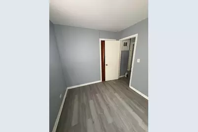 6001 W Carmen Ave, Milwaukee, WI 53218 - Photo 11