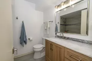 2985 S 126th St, New Berlin, WI 53151 - Photo 15