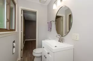 2985 S 126th St, New Berlin, WI 53151 - Photo 17
