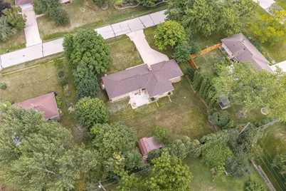 2985 S 126th St, New Berlin, WI 53151 - Photo 33