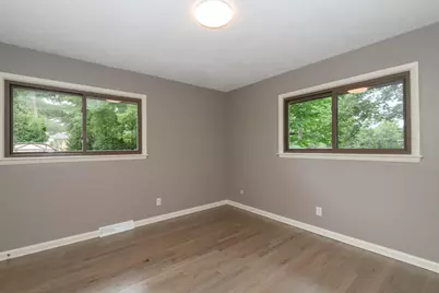 2985 S 126th St, New Berlin, WI 53151 - Photo 19