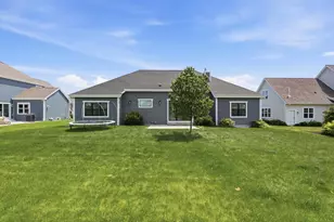 10163 S Woodside Ct, Franklin, WI 53132 - Photo 55
