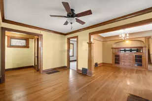 1954 S 58th St, West Allis, WI 53219 - Photo 5