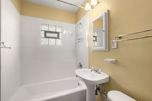 1954 S 58th St, West Allis, WI 53219 - Photo 9