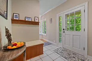 N29W30593 Foxwood Dr, Delafield, WI 53072 - Photo 47