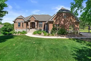 1168 Mary Hill Cir, Hartland, WI 53029 - Photo 79