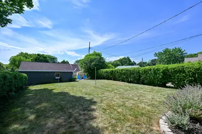 2747 N 83rd St, Milwaukee, WI 53222 - Photo 23