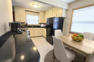 3870 N 86th St, Milwaukee, WI 53222 - Photo 3