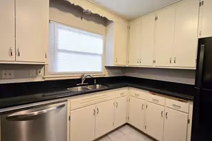 3870 N 86th St, Milwaukee, WI 53222 - Photo 5