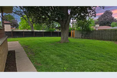 3870 N 86th St, Milwaukee, WI 53222 - Photo 25
